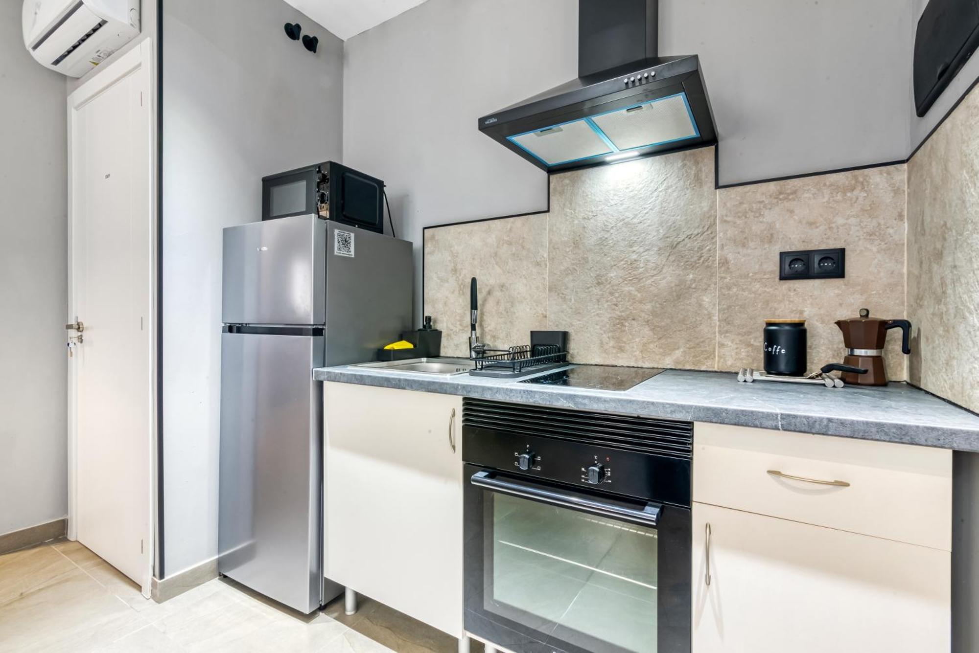 City Scape Suites Valencia Exterior foto
